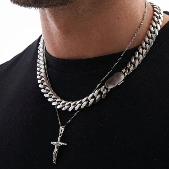 "CRUCIFIX" PENDANT - SILVER